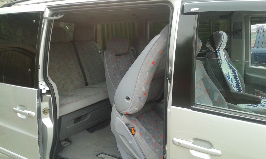 Minivan - MERCEDES-BENZ