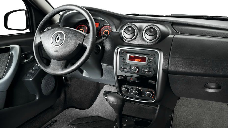 седан - RENAULT