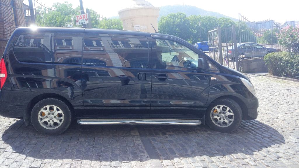 მინივენი - HYUNDAI