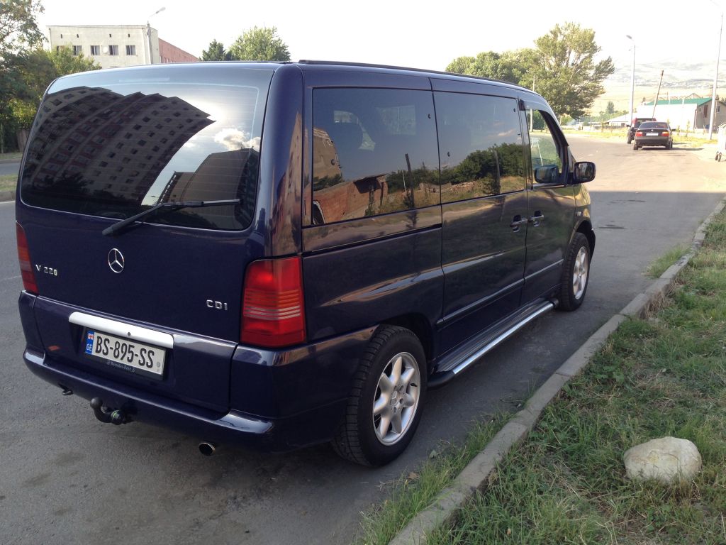 микроавтобус - MERCEDES-BENZ