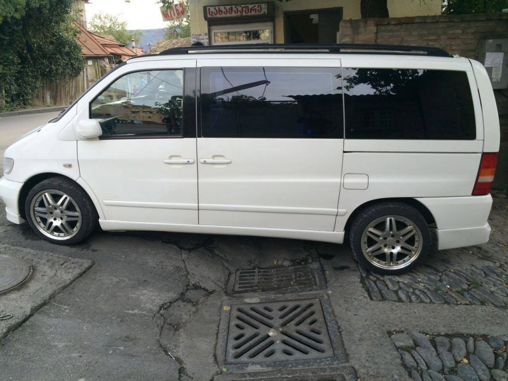 მრ.ავტობუსი - MERCEDES-BENZ