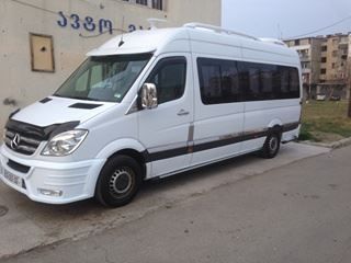 микроавтобус - MERCEDES-BENZ