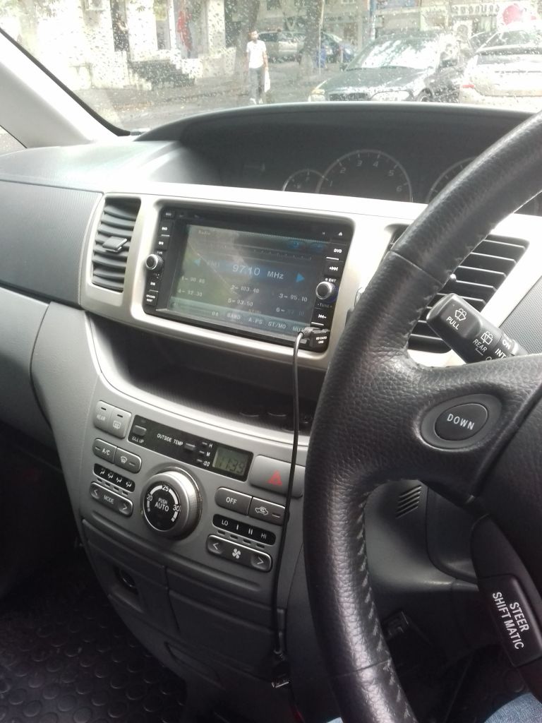 მინივენი - TOYOTA