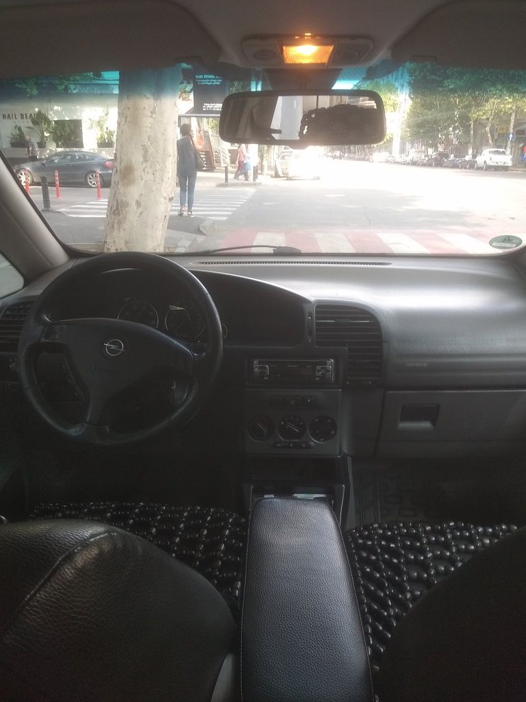 მინივენი - OPEL