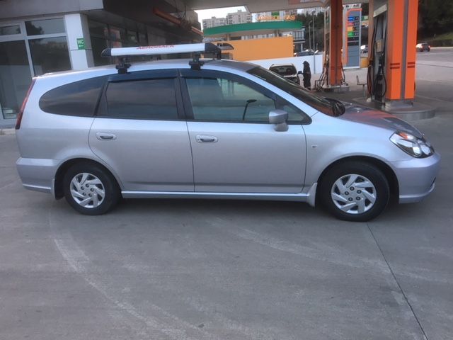 მინივენი - HONDA