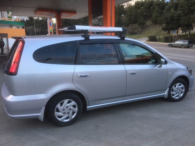 მინივენი - HONDA