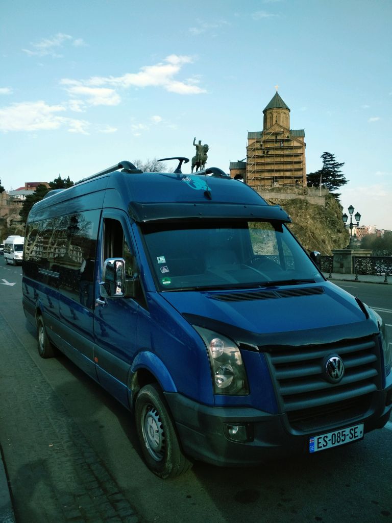 მრ.ავტობუსი - VOLKSWAGEN