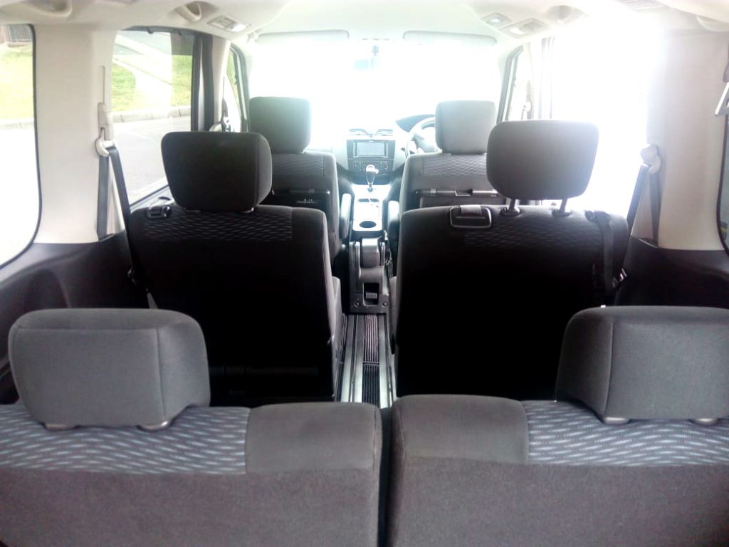 минивэн - NISSAN