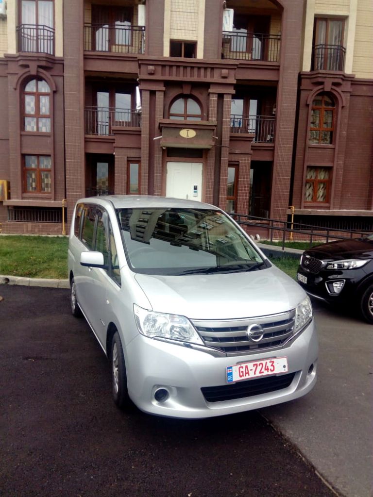 минивэн - NISSAN