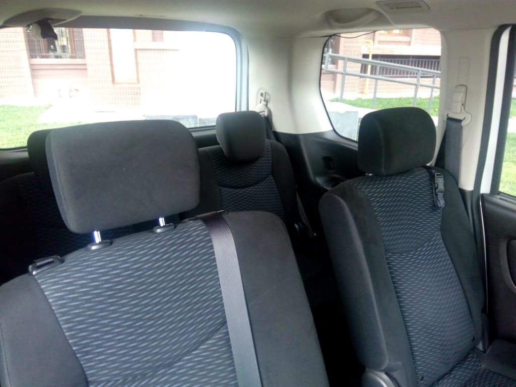 минивэн - NISSAN