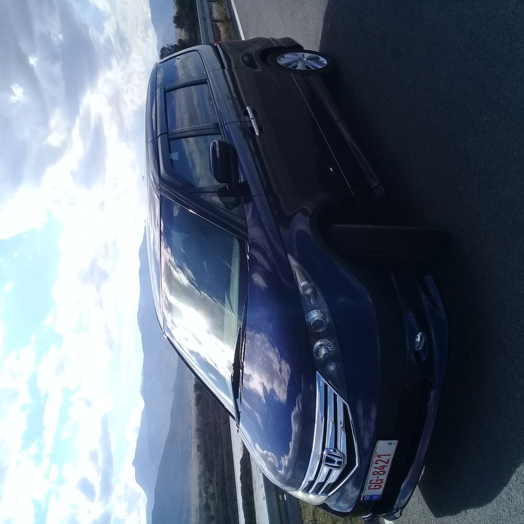 მინივენი - HONDA