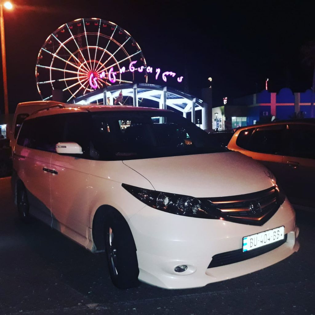 მინივენი - HONDA