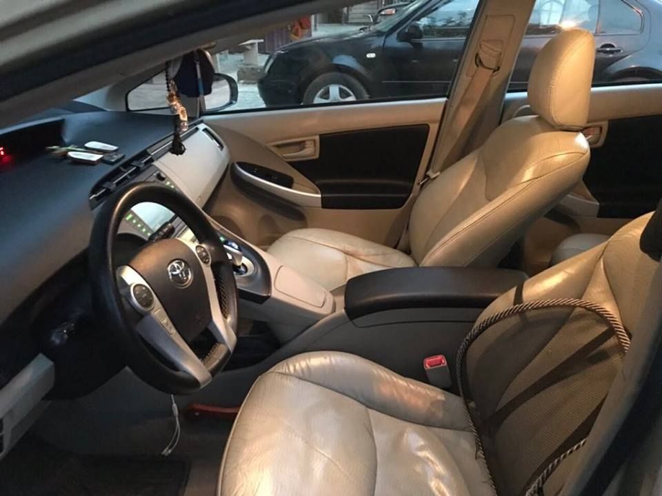 სედანი - TOYOTA