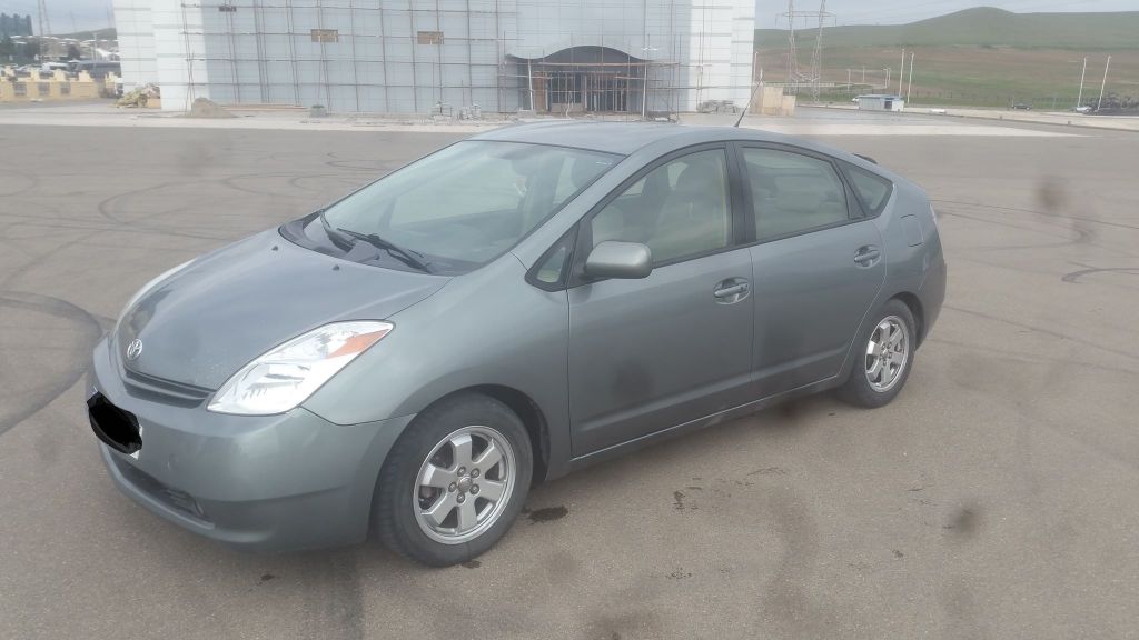 სედანი - TOYOTA