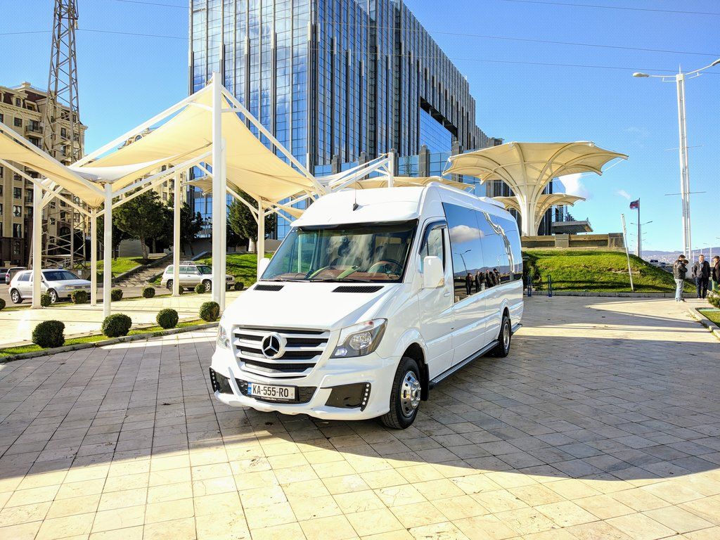 მრ.ავტობუსი - MERCEDES-BENZ