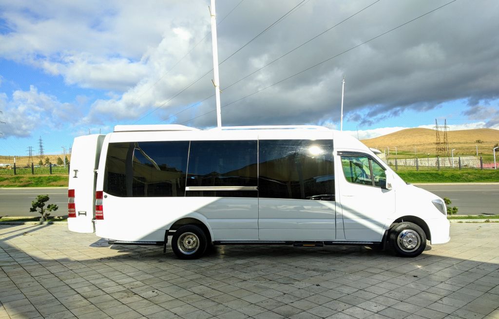 მრ.ავტობუსი - MERCEDES-BENZ