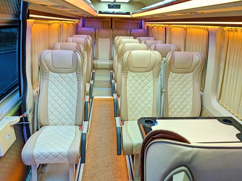 მრ.ავტობუსი - MERCEDES-BENZ