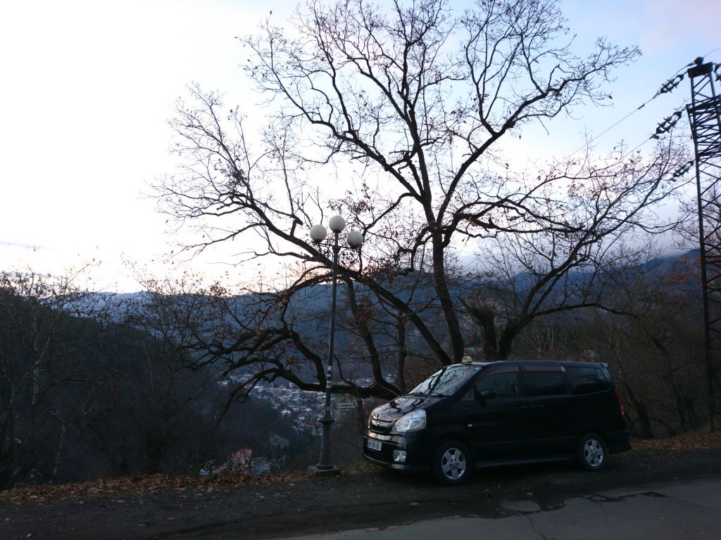 минивэн - NISSAN