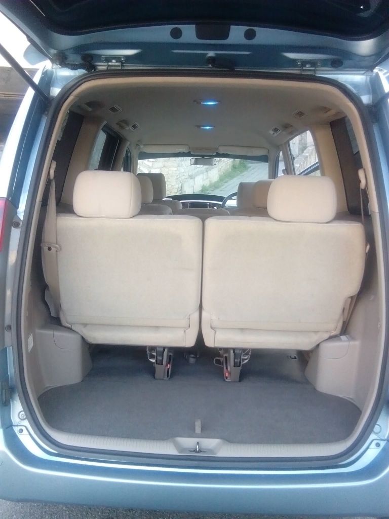 минивэн - TOYOTA