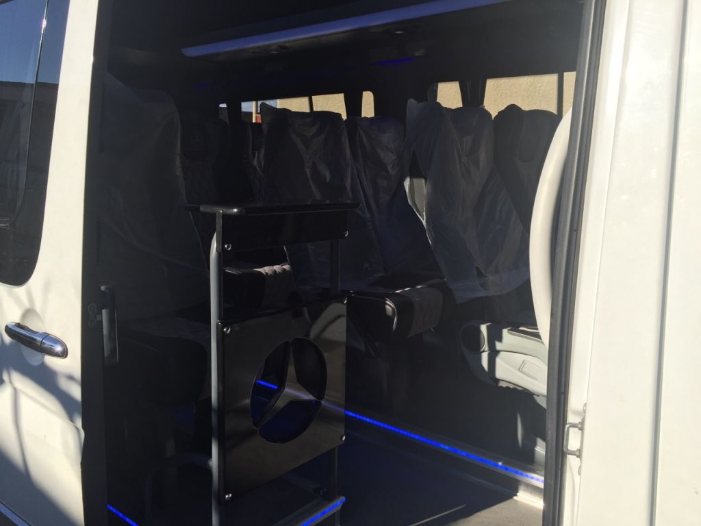 მრ.ავტობუსი - MERCEDES-BENZ