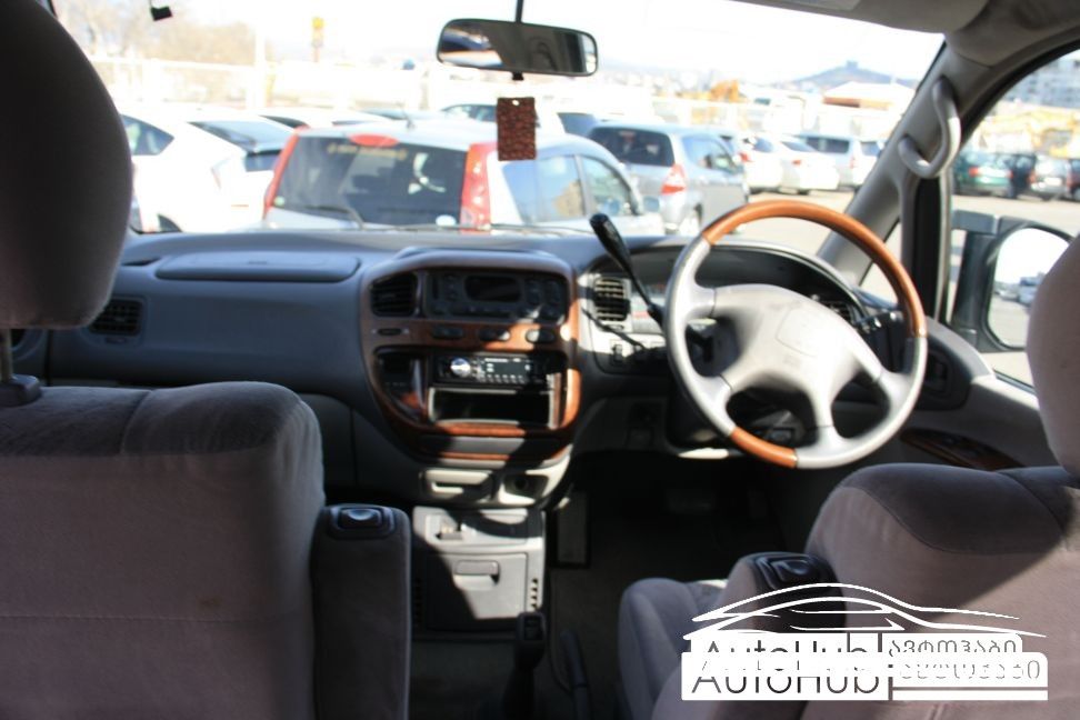 минивэн - MITSUBISHI