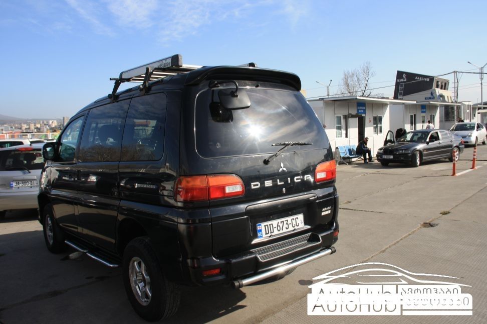 минивэн - MITSUBISHI