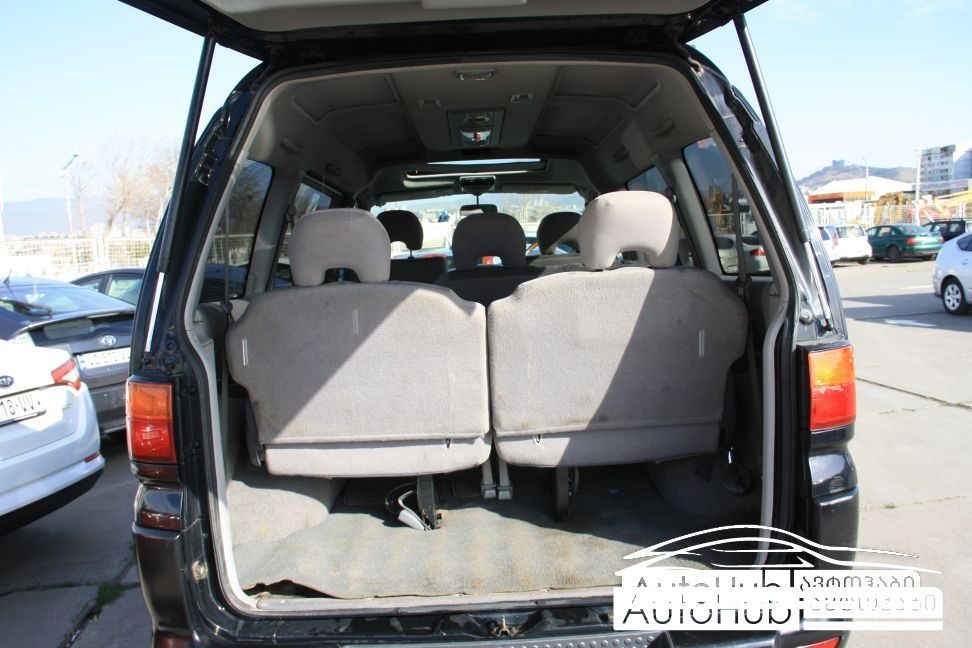 минивэн - MITSUBISHI