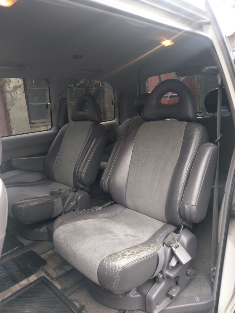 მინივენი - MITSUBISHI