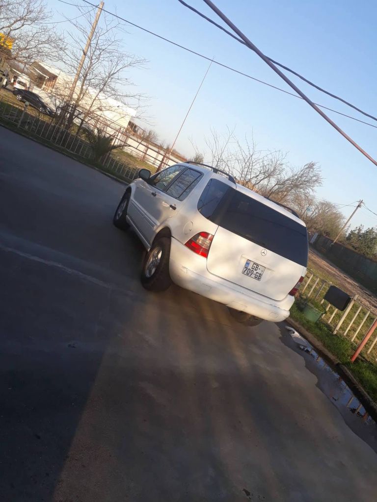 ჯიპი - MERCEDES-BENZ