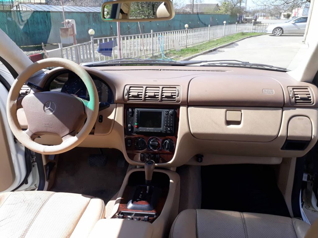 ჯიპი - MERCEDES-BENZ