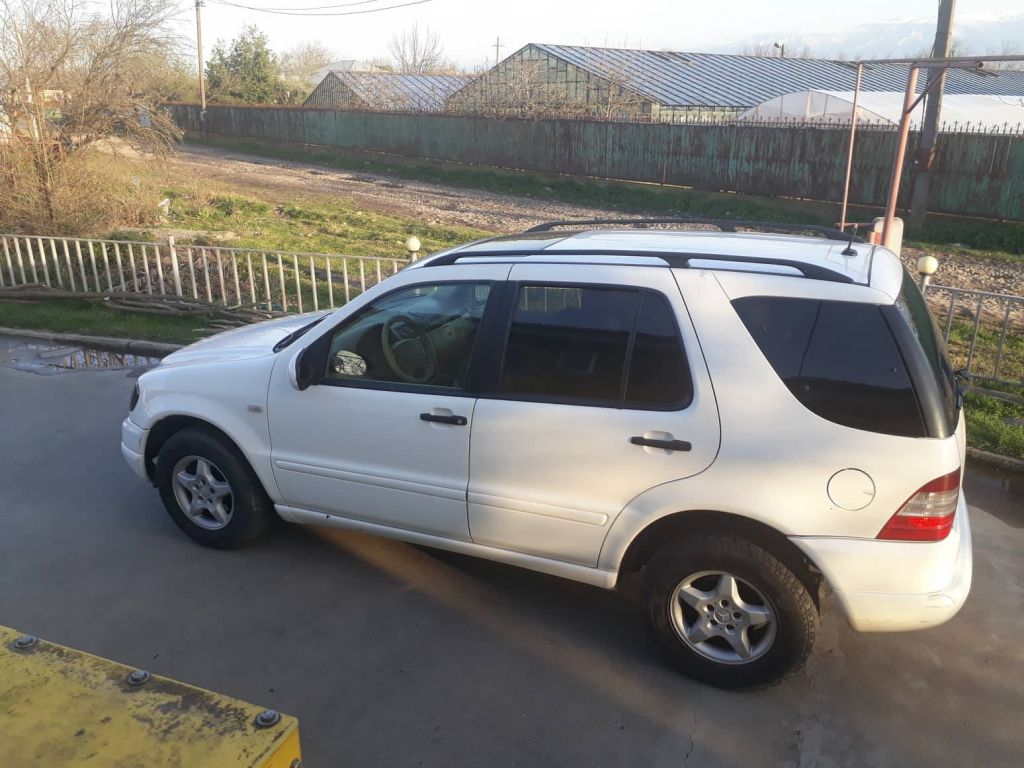 ჯიპი - MERCEDES-BENZ