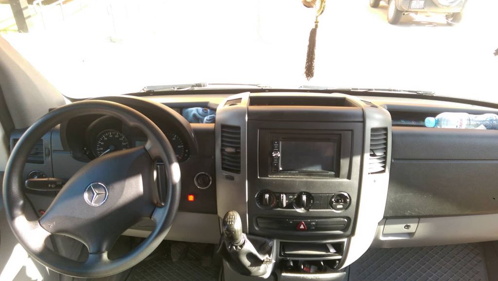 მრ.ავტობუსი - MERCEDES-BENZ