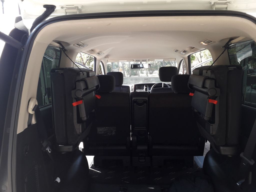 минивэн - NISSAN