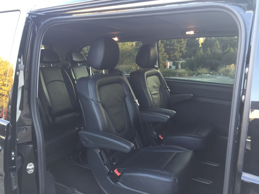 микроавтобус - VOLKSWAGEN