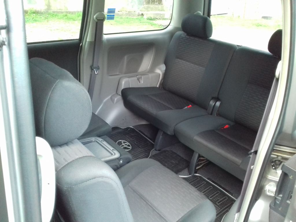 მინივენი - TOYOTA