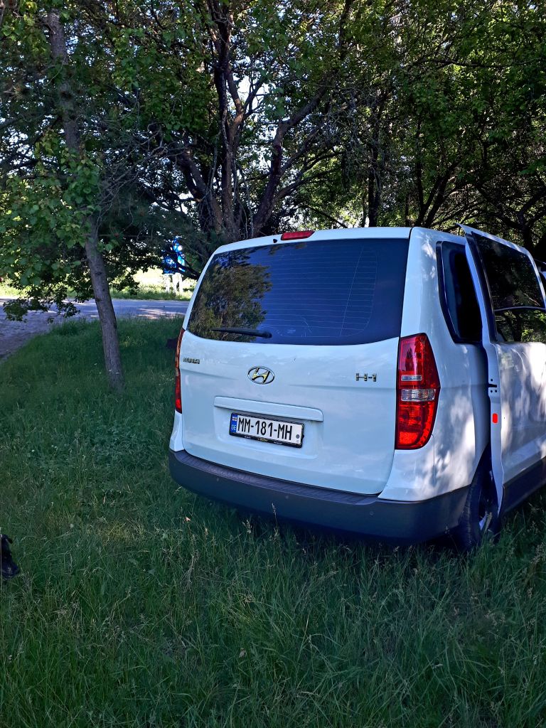 минивэн - HYUNDAI