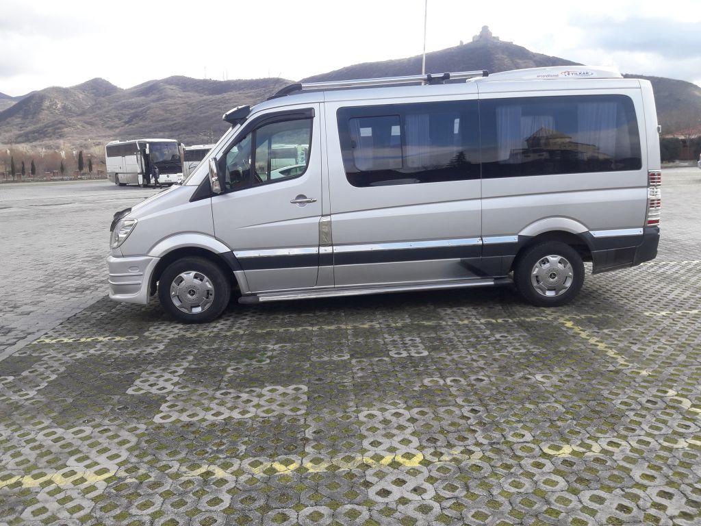 მრ.ავტობუსი - MERCEDES-BENZ