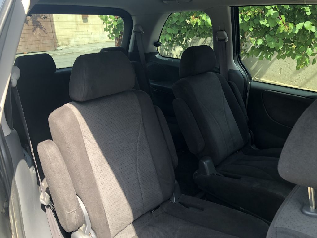 მინივენი - MAZDA