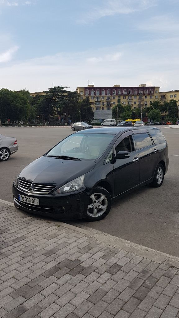 минивэн - MITSUBISHI