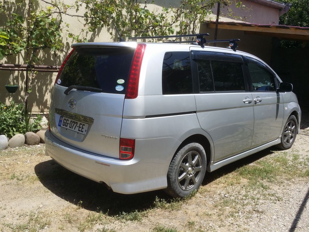 მინივენი - TOYOTA