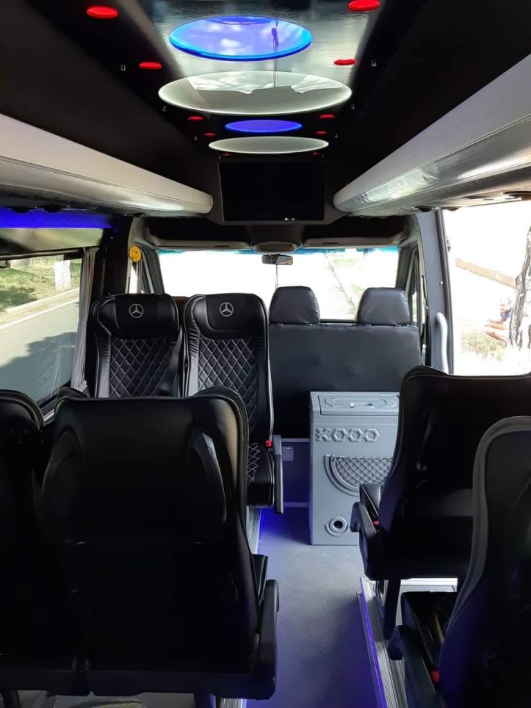 მრ.ავტობუსი - MERCEDES-BENZ