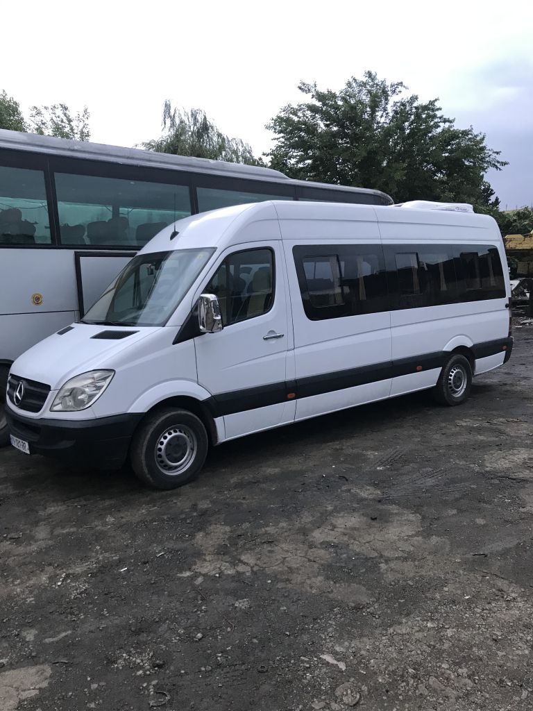 მრ.ავტობუსი - MERCEDES-BENZ