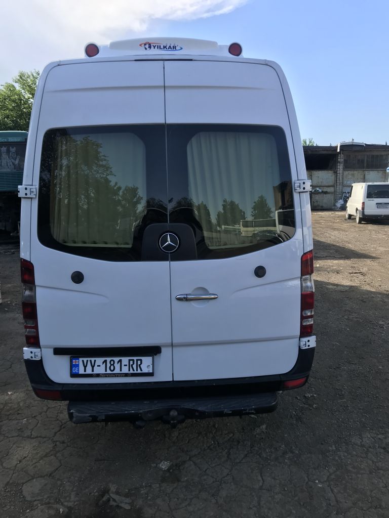 მრ.ავტობუსი - MERCEDES-BENZ