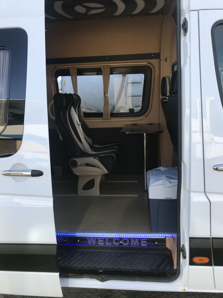 მრ.ავტობუსი - MERCEDES-BENZ