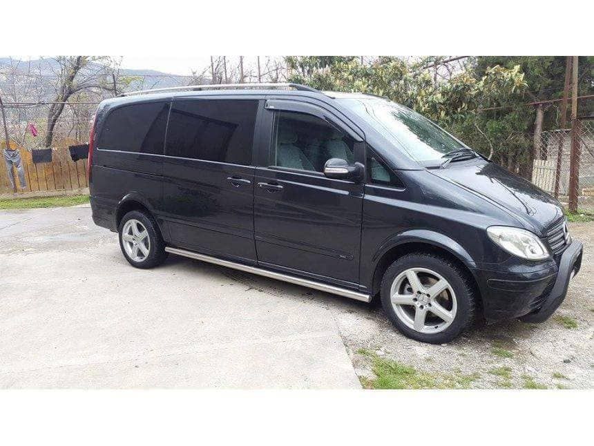 Minivan - MERCEDES-BENZ