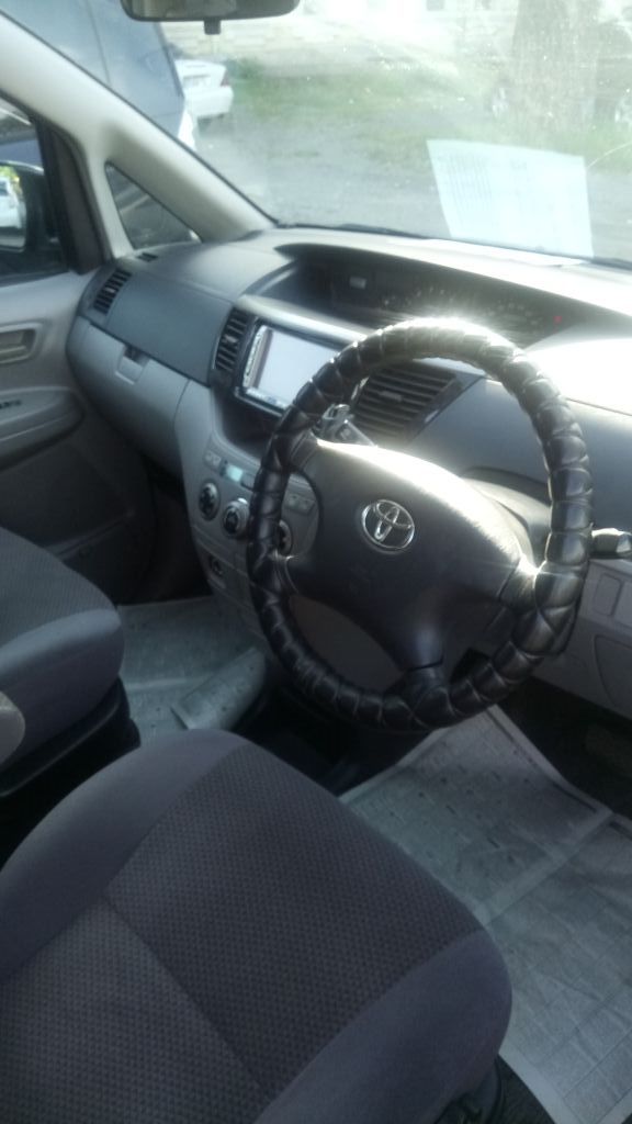 минивэн - TOYOTA