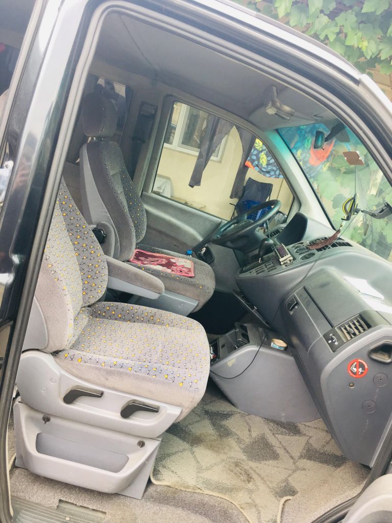 Minivan - MERCEDES-BENZ