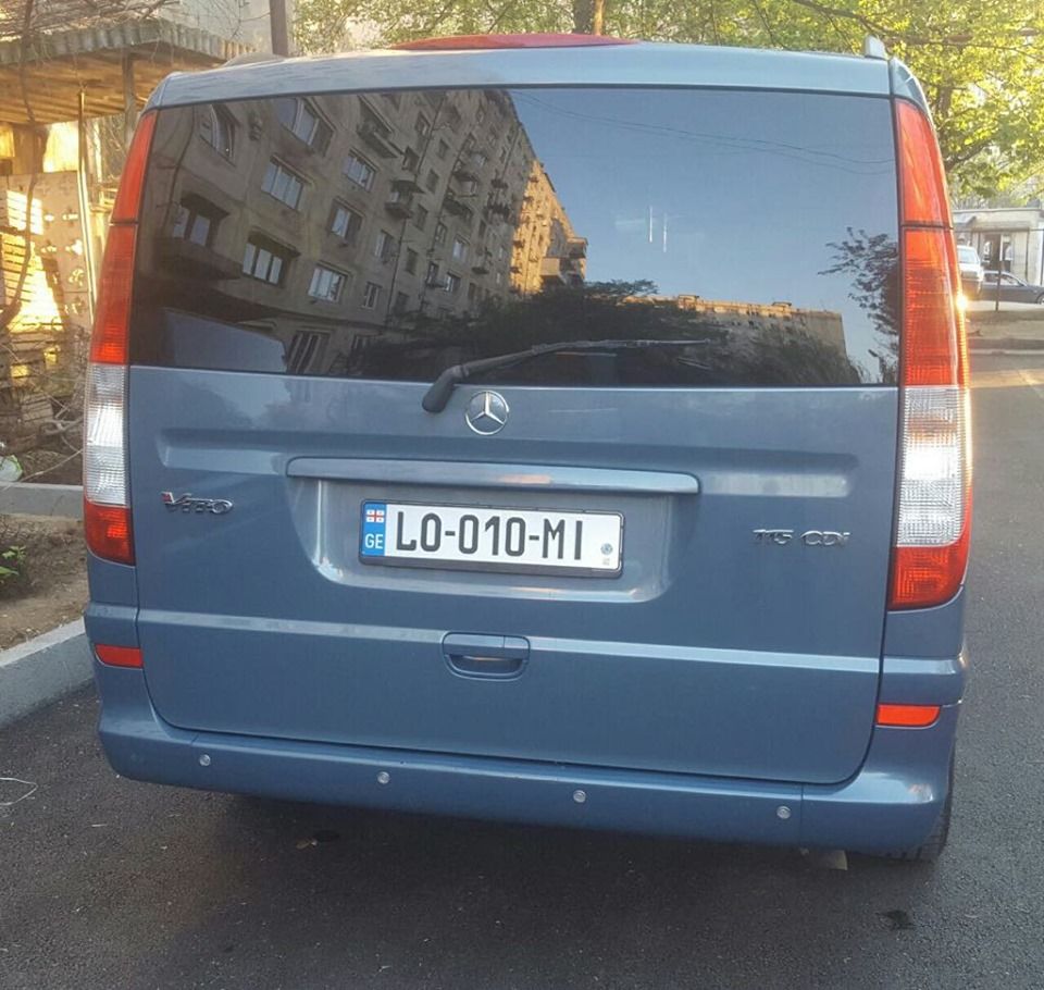 Minivan - MERCEDES-BENZ