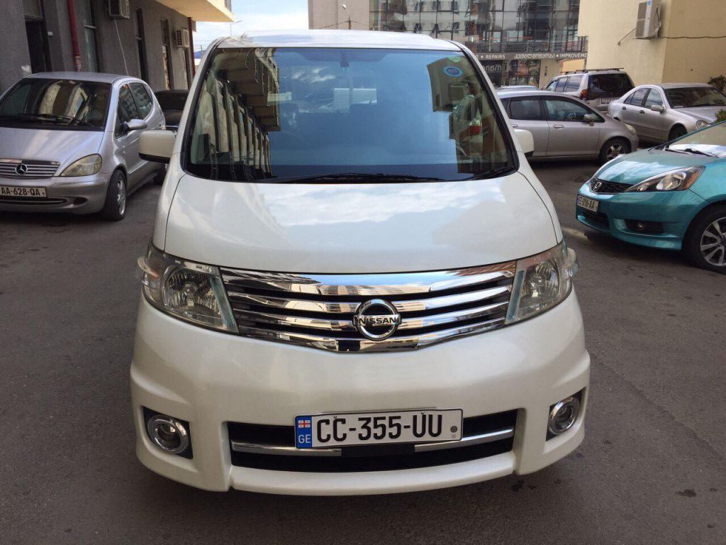 მინივენი - NISSAN