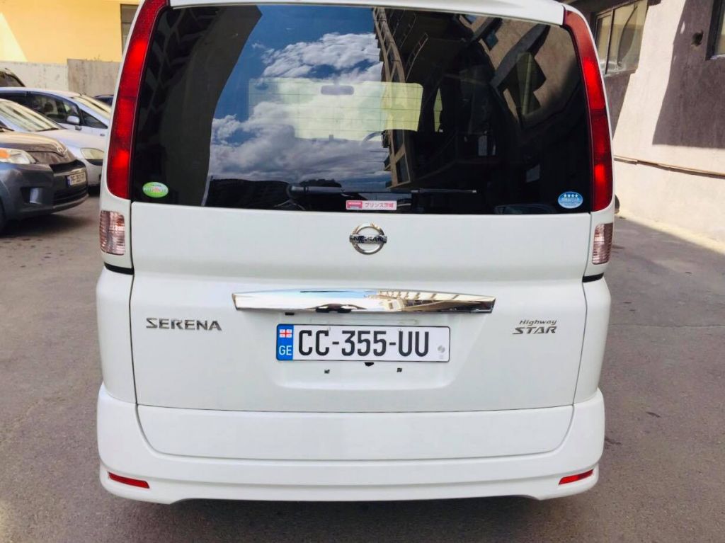 მინივენი - NISSAN